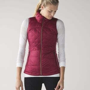 LULULEMON Down For A Run Vest Women 8 Red Rulu Lightweight Soft Active Athletic